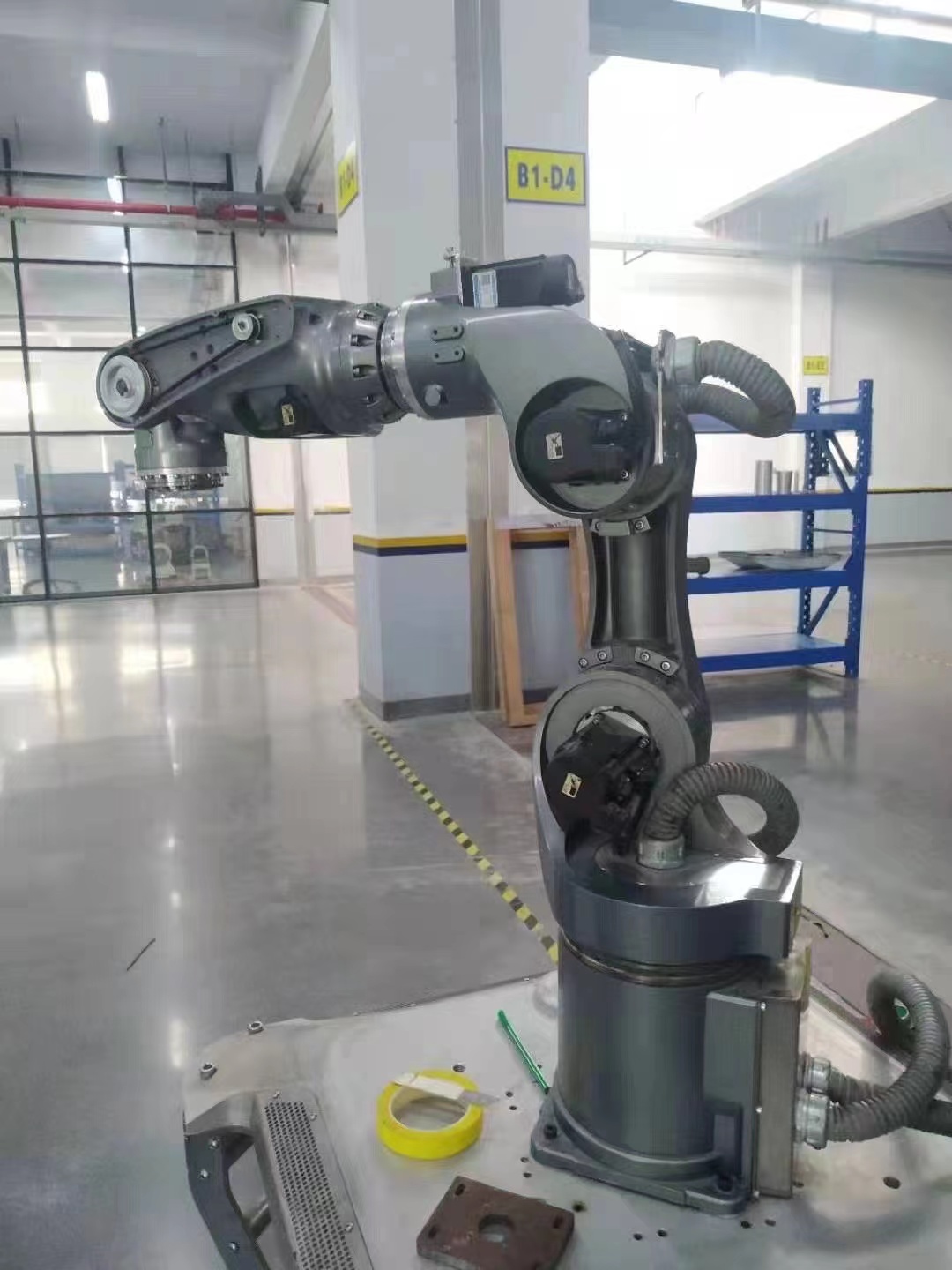 HSOAR 6 axis robot with precision cycloidal gearbox reducer 2.jpg